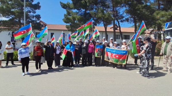 Sumqayıtda yaşayan bir qrup şəhid ailəsi və Vətən müharibəsi qaziləri Laçına səfər edib