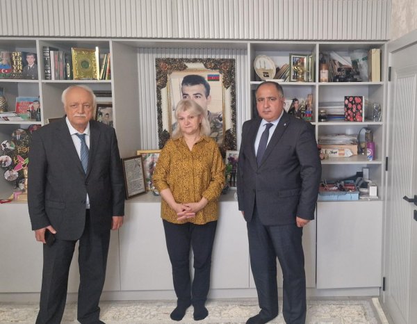 Sumqayıt Bələdiyyəsinin təşəbbüsü ilə Qurban Bayramında şəhid və qazi ailələri ilə görüş olub -FOTOLAR