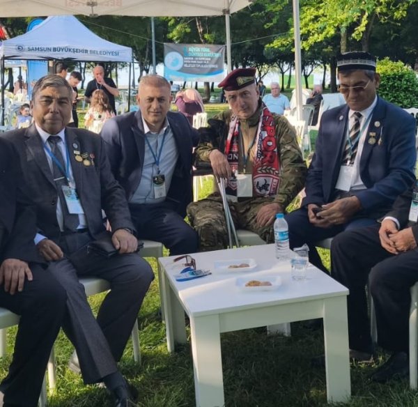 Qarabağ qazisi Böyük Türk Dünyası Qurultayında iştirak etdi