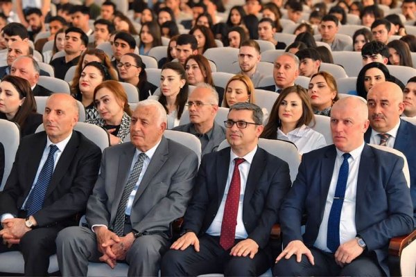 Sovet Şükürov: “Qüdrətli Ordu Dövləti saxlayacaq, Xalq da Dövlətə güvənəcək” Sovet Şükürov: “Qüdrətli Ordu Dövləti saxlayacaq, Xalq da Dövlətə güvənəcək”