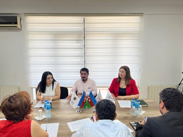 QHT-lər Qan qohumları arasında nikahların fəsadlarını cəmiyyətə çatdırmaq üçün imza atdılar — FOTOLAR