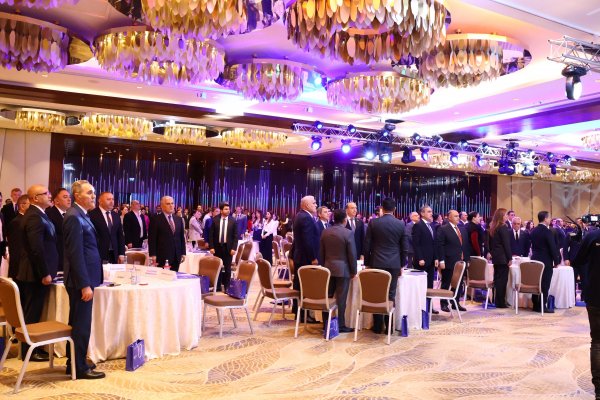 Mingəçevir Dövlət Universitetinin rektoru Anar Eminov “Gələcəyin Peşələri Sammiti”ndə iştirak edib Mingəçevir Dövlət Universitetinin rektoru Anar Eminov “Gələcəyin Peşələri Sammiti”ndə iştirak edib