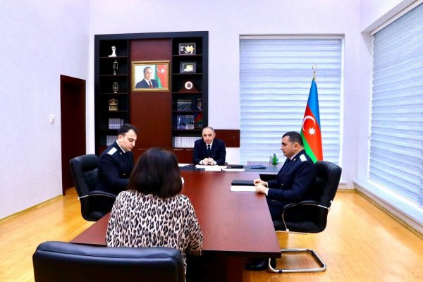 Baş prokuror Sumqayıtda vətəndaşları qəbul etdi - FOTOLAR
