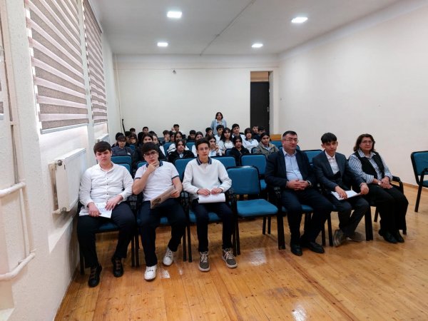 Sumqayıt şəhər 25 nömrəli tam orta məktəbdə elmi-praktik konfrans keçirilib - FOTOLAR