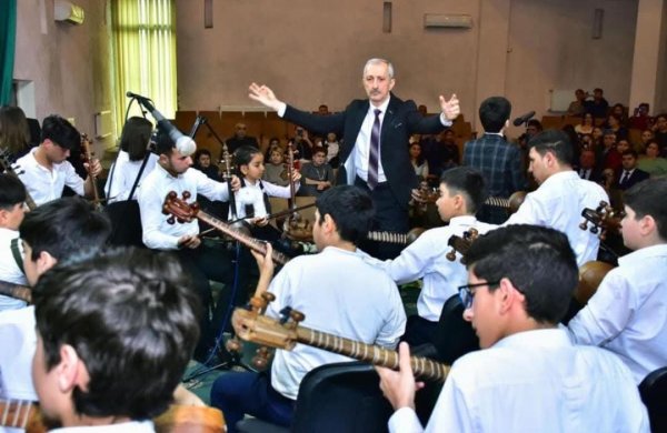 Sumqayıt musiqi məktəbi şagird qəbulu elan etdi