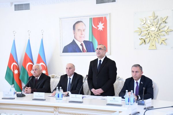 YAP Sumqayıt şəhər təşkilatının təsis olunmasının 33 illiyi qeyd olunub - FOTOLAR