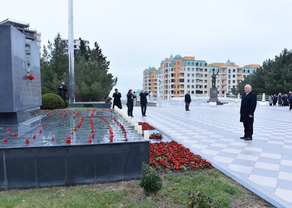 Sumqayıtda Xocalı soyqırımı qurbanlarının xatirəsi anılıb