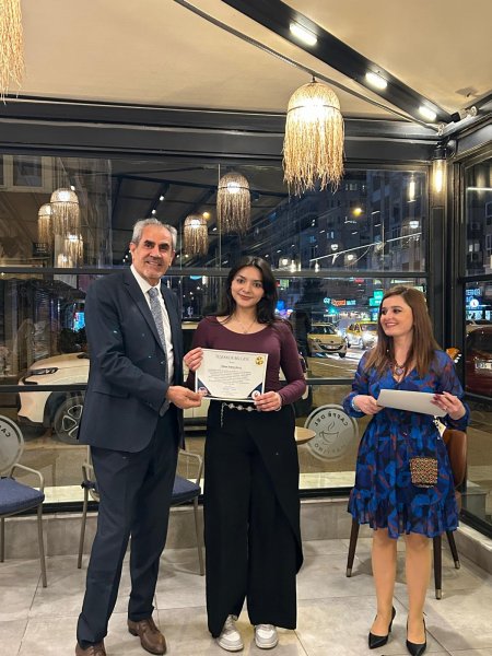 İzmirdə 8 Mart münasibətilə Azərbaycan–Türkiyə qadın həmrəyliyi tədbiri keçirilib 