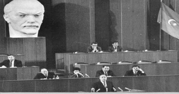 1991-ci ildə müstəqil parlamentimizin ilk üzvləri - Sumqayıtdan hansı deputatlar vardı? (SİYAHI)