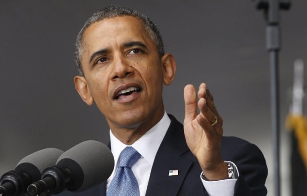 Obama İrana qarşı sanksiyaları uzatdı