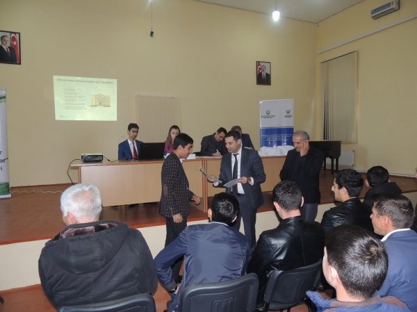Cəbhəyanı regionlarda "Elektron hökumət" mövzusu üzrə seminarlar yekunlaşıb - FOTOLAR