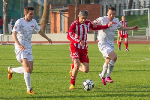 Azərbaycanlı futbolçu Latviyada ilin ən yaxşısı seçildi