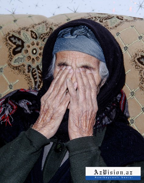 120 yaşlı Sumqayıt sakini: "Anam deyirdi ki erməniləri gətirməyin" - VİDEO