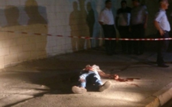 Sumqayıtda dəhşətli intihar: 33 yaşlı gənc özünü binadan atdı
