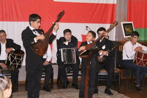 Xırdalan şəhər 11 illik musiqi məktəbinin kollektivi Gürcüstanda - FOTOLAR