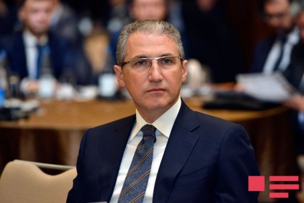 Prezident Muxtar Babayevə  "Şöhrət" ordeni verdi - FOTO