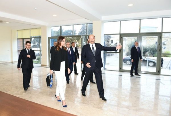 Mehriban Əliyeva Maştağa Mədəniyyət Mərkəzinin yeni binasının açılışında iştirak edib