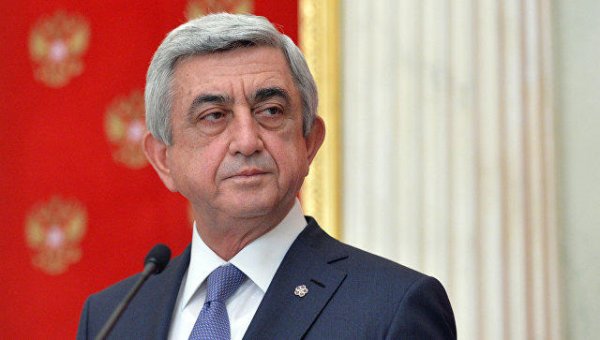 Sarkisyan qarabağlını prezident edir