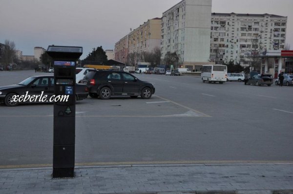 Sumqayıtda quraşdırılan parkomatlar: narazı sürücülər və mütəxəssis RƏYİ - FOTO