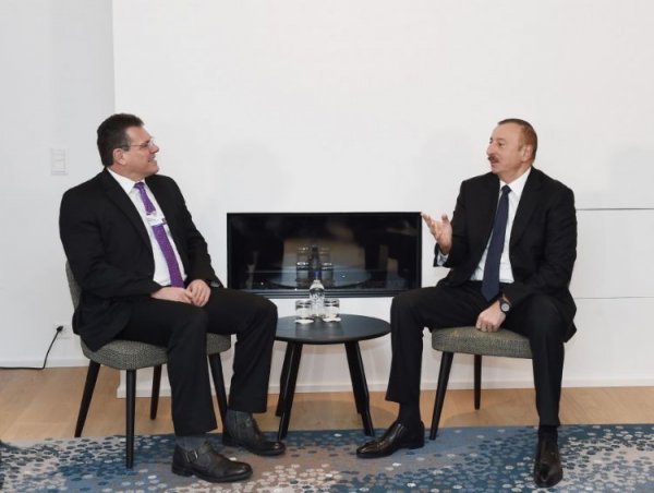 Azərbaycan prezidenti Avropa Komissiyasının enerji birliyi üzrə vitse-prezidenti ilə görüşüb