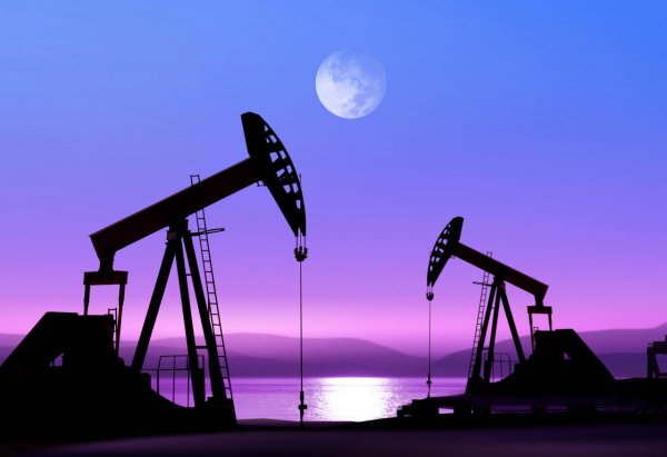 "Brent" neftinin qiyməti 2014-cü ildən ilk dəfə 71 dolları ötüb