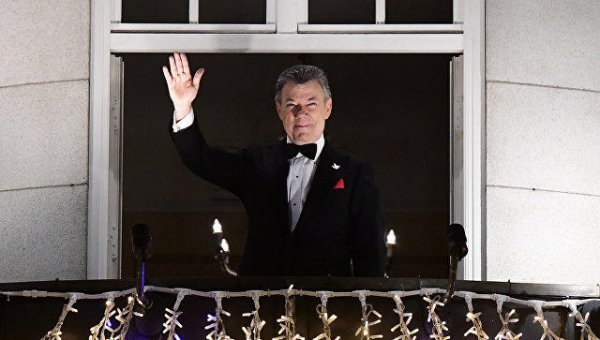 Kolumbiyanın sabiq prezidenti xalqı ilə vidalaşıb: Gedirəm, amma...