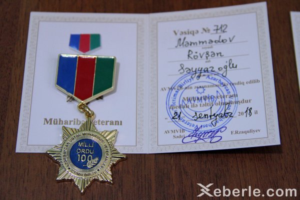 Sumqayıtda keçmiş döyüşçü medallarla təltif edilib - FOTOLAR