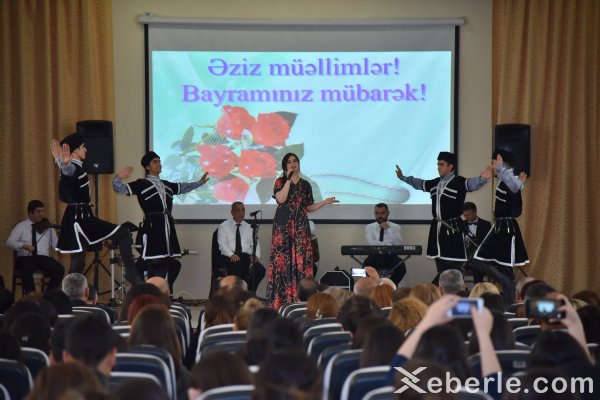 SDU-da Beynəlxalq Müəllimlər Günü münasibəti ilə tədbir keçirilib - FOTOLAR