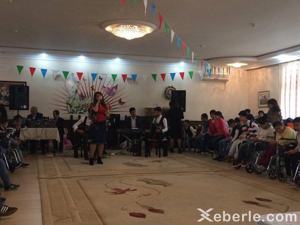Sumqayıt Regional Mədəniyyət idarəsinin “Dostluq” mədəniyyət evinin kollektivi konsert proqramı ilə çıxış edib - FOTOLAR