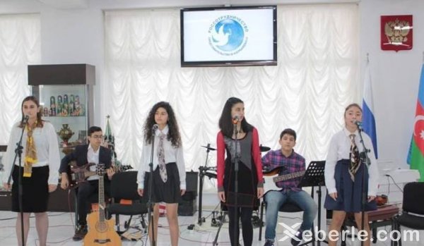 Sumqayıt Regional Mədəniyyət idarəsinin “Dostluq” mədəniyyət evinin kollektivi konsert proqramı ilə çıxış edib - FOTOLAR