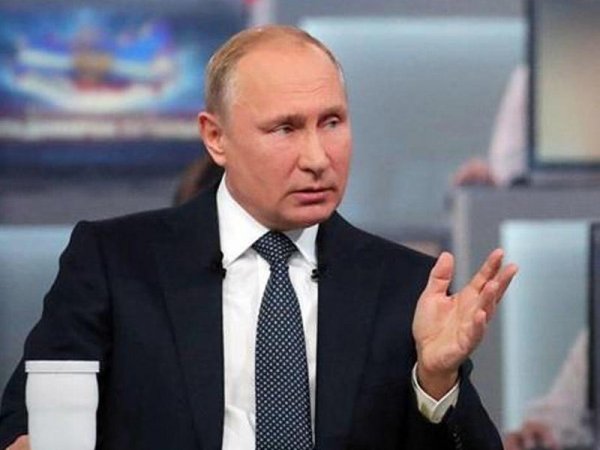 Putin: “Qaşıqçı öldürülüb, Skripalsa sağdır”