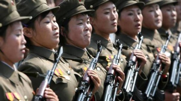 Qadın əsgər Şimali Koreya ilə bağlı dəhşətli faktları açdı: ordudakı qızları… – FOTO
