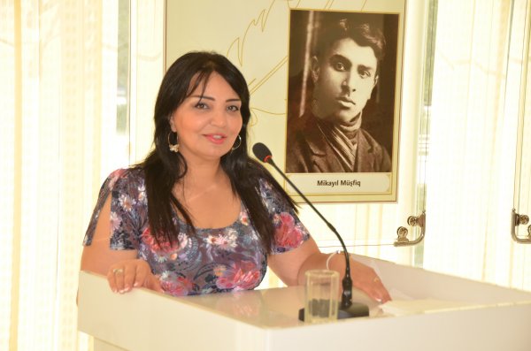 "Nəsimi yaradıcılığında folklor izləri" Sumqayıtda təqdim edilib - FOTOLAR