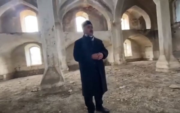 27 il sonra Ağdam məscidində ilk dua - Video