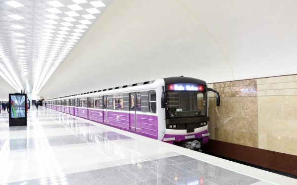 Bakı metrosunun ali təhsil müəssisələri ilə eyni vaxta açılması gözlənir
