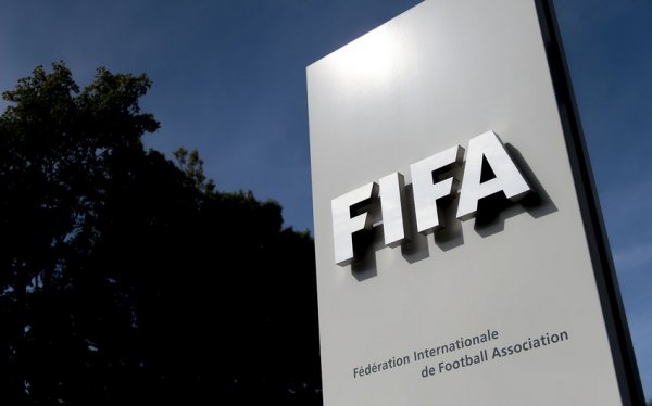 FIFA dörd azərbaycanlı futbolçuya ödəniş edəcək