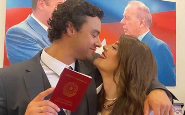 Van Dammın oğlu azərbaycanlı xanımla evləndi - FOTO
