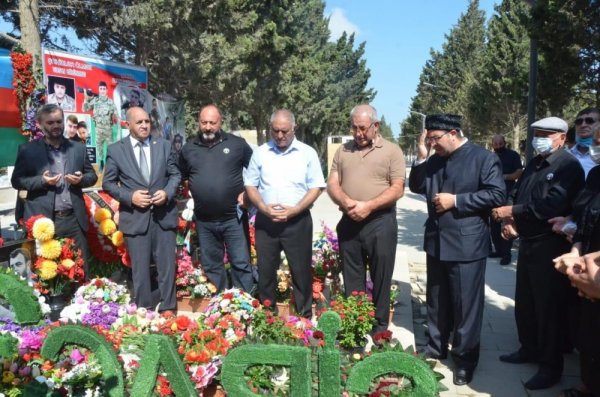 Sumqayıtda şəhid jurnalist Sirac Abışovun doğum günü qeyd edilib - FOTOLAR