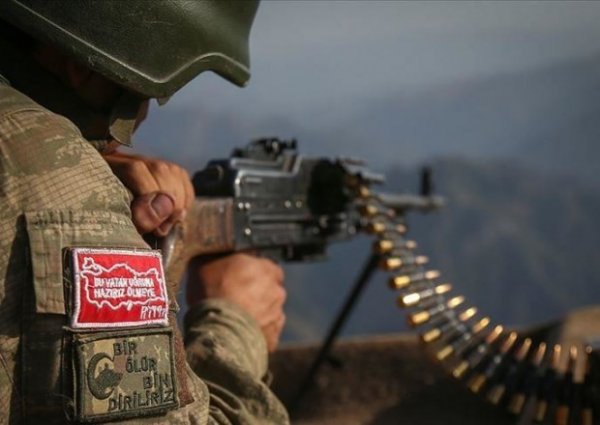 Türk ordusu 13 PKK-çını məhv etdi