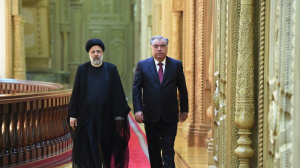 Tacikistan və İran liderləri Əfqanıstanı müzakirə edib