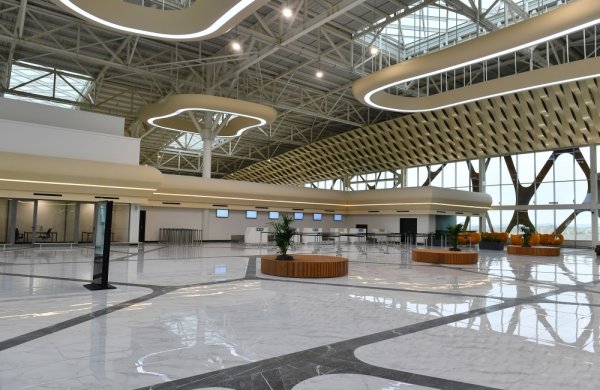 Prezidentlə xanımı Füzuli aeroportunda - Fotolar
