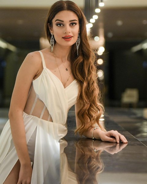 Azərbaycanın ən yaxşı qız və oğlan modeli seçildi - Fotolar