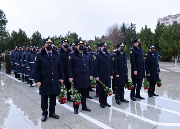 Ümummilli lider Heydər Əliyev Sumqayıtda anıldı – FOTOLAR