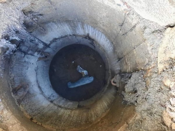 Sumqayıtda yaşayış binalarının kanalizasiya quyuları təmizlənir -FOTOLAR