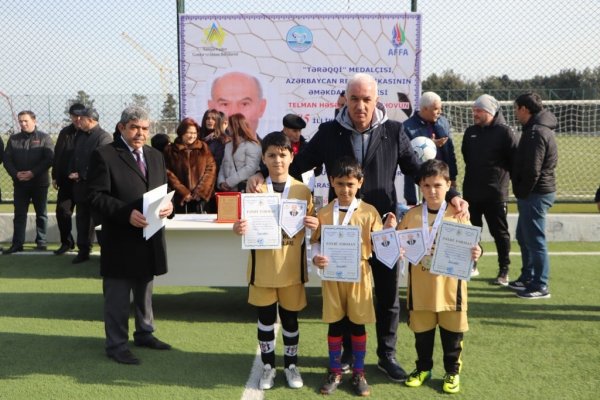 Sumqayıtda mini-futbol turnirinin qalibi məlum oldu - FOTOLAR