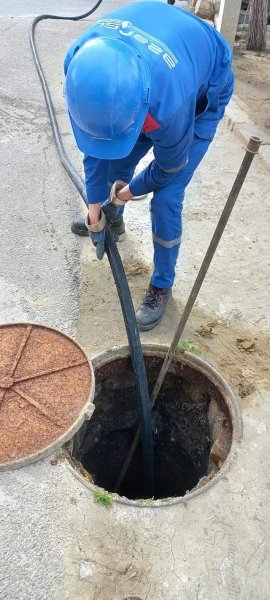 Sumqayıtda kanalizasiya quyularının  təmizlənməsi prosesi davam edir -FOTOLAR
