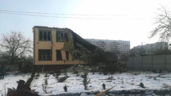 Ukrayna Təhlükəsizlik Xidmətinin binası raketlə vuruldu