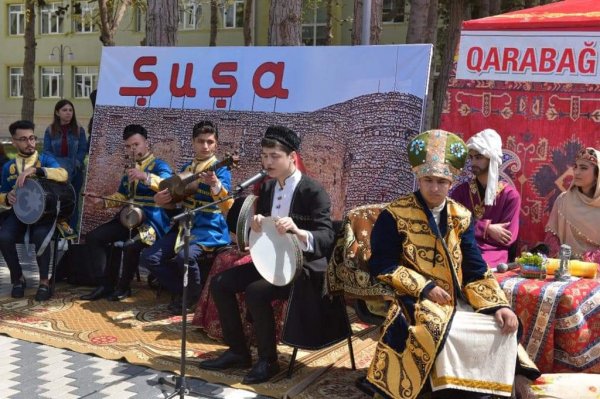 Sumqayıtda "Ümumdünya Kitab və Müəlliflik Hüququ Günü"nə həsr olunan tədbir keçirilib -FOTOLAR 