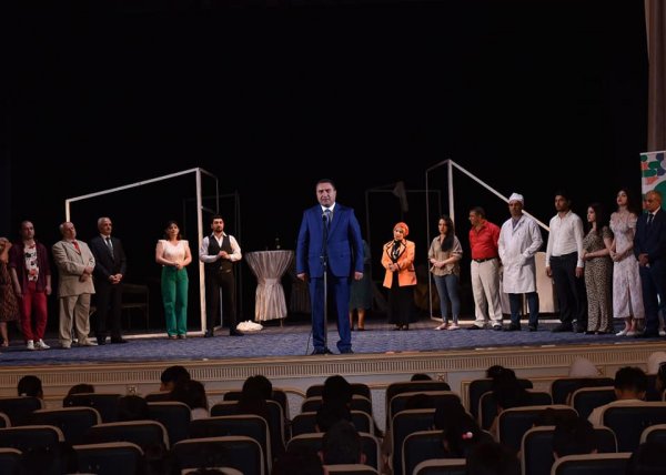 Sumqayıtda “Narkoman” adlı teatr tamaşası nümayiş olundu - FOTO