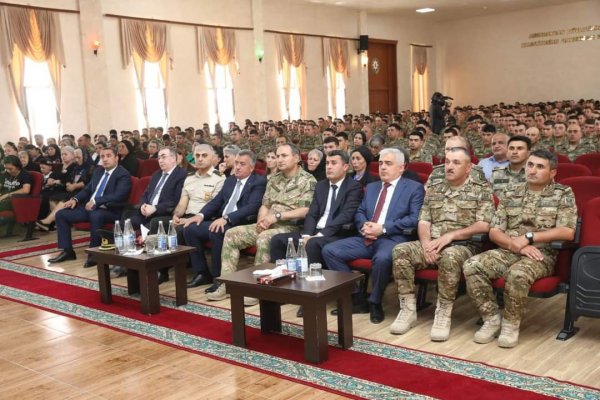 Abşeronda N saylı hərbi hissədə 26 İyun Silahlı Qüvvələr gününə həsr olunan tədbir keçirilib -FOTOLAR
